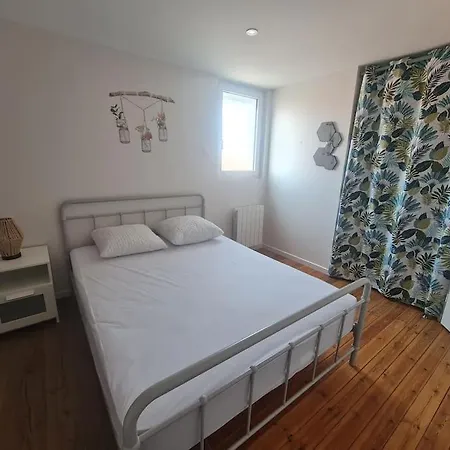 Semesterbostad Maison Sur Proche Centre Et Plages